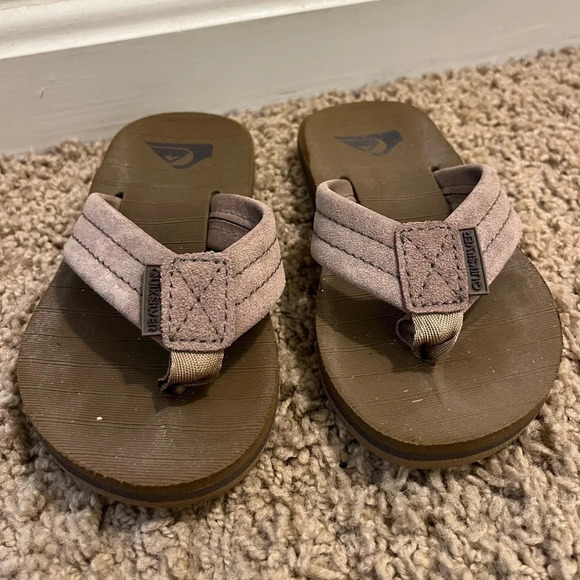Quicksilver Kids Flip Flops - Picture 1 of 5